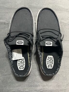 NWOT Hey Dude Women’s Black Canvas Casual Shoes